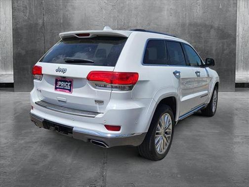 2017 Jeep Grand Cherokee Summit