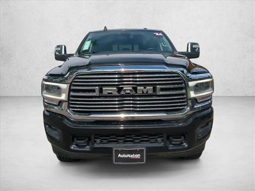2024 RAM 2500 Laramie Crew Cab 4x4 6'4' Box