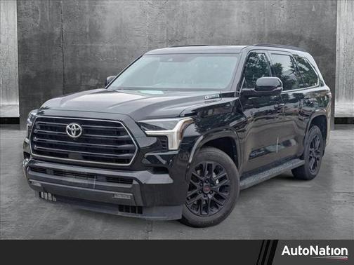 2025 Toyota Sequoia SR5