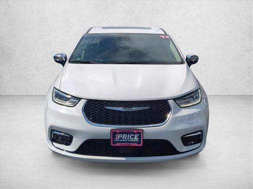 2023 Chrysler Pacifica Hybrid Limited