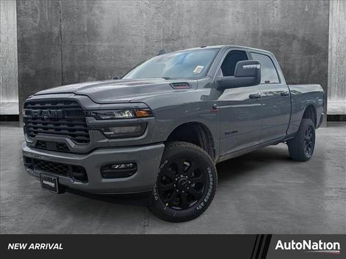2025 RAM 2500 Big Horn Crew Cab 4x4 6'4' Box