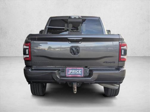 2022 RAM 3500 Laramie Crew Cab 4x4 6'4' Box