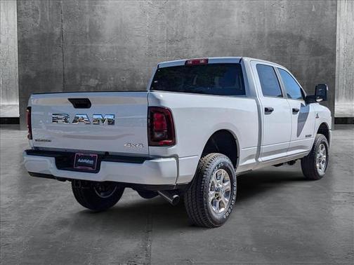 2025 RAM 2500 Big Horn Crew Cab 4x4 6'4' Box