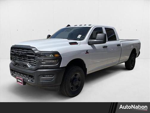 2025 RAM 3500 Tradesman Crew Cab 4x4 8' Box