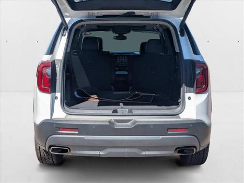 2023 GMC Acadia AWD AT4
