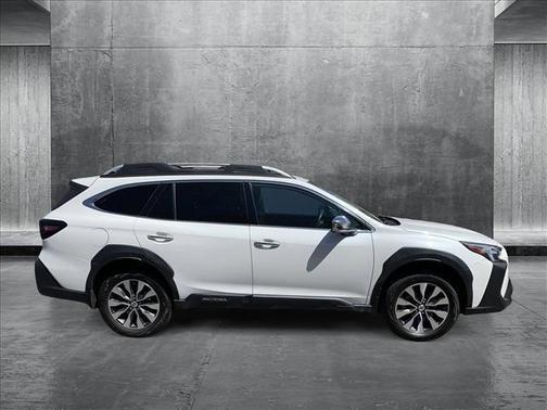 2023 Subaru Outback Touring