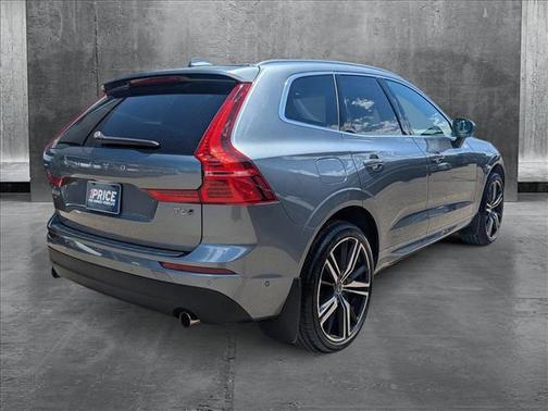 2019 Volvo XC60 T6 Momentum