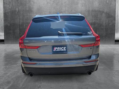 2019 Volvo XC60 T6 Momentum