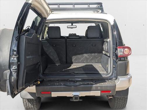 2012 Toyota FJ Cruiser Base