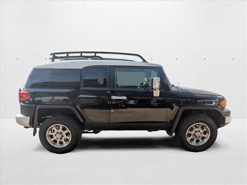 2012 Toyota FJ Cruiser Base