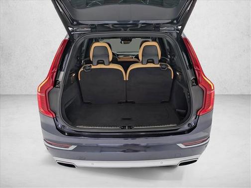 2019 Volvo XC90 T6 Inscription