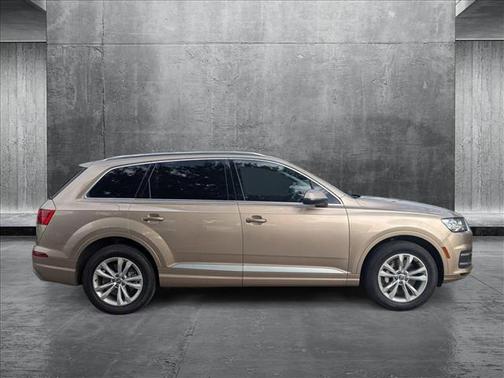 2018 Audi Q7 3.0T Premium Plus