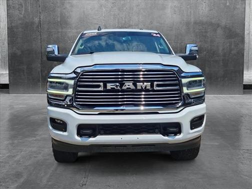 2024 RAM 2500 Laramie Crew Cab 4x4 6'4' Box