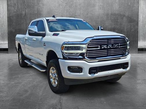 2024 RAM 2500 Laramie Crew Cab 4x4 6'4' Box