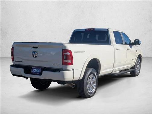 2022 RAM 2500 Laramie Crew Cab 4x4 8' Box
