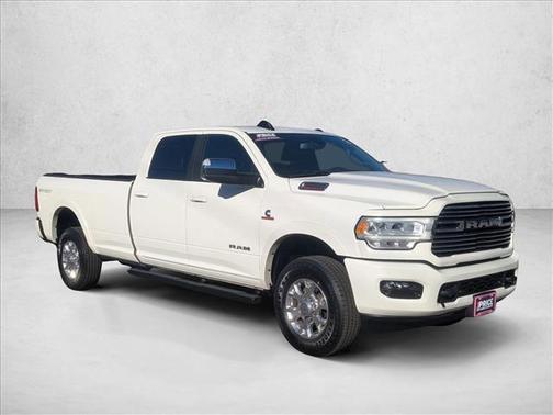 2022 RAM 2500 Laramie Crew Cab 4x4 8' Box