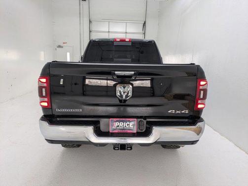 2021 RAM 2500 Laramie Crew Cab 4x4 6'4' Box