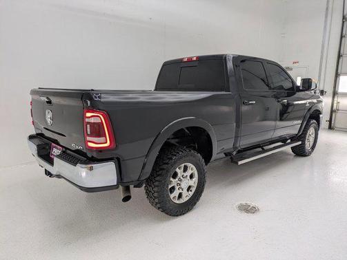 2021 RAM 2500 Laramie Crew Cab 4x4 6'4' Box