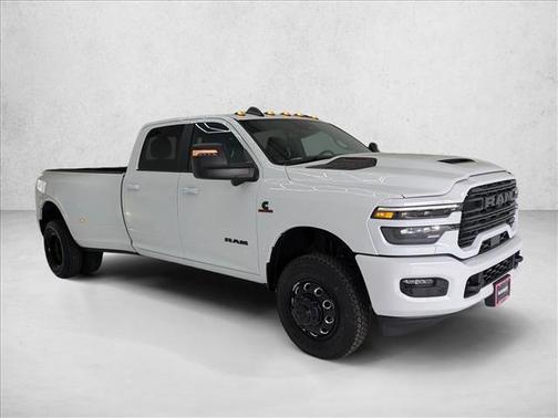2026 RAM 3500 Laramie Crew Cab 4x4 8' Box
