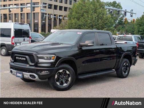 Diamond Black Crystal Pearlcoat 2022 RAM 1500 Rebel