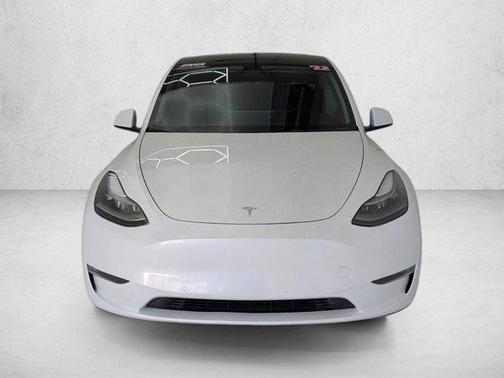 Pearl White Multi-Coat 2022 Tesla Model Y Performance Dual Motor All-Wheel Drive