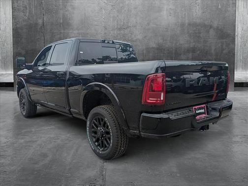 2025 RAM 2500 Limited Crew Cab 4x4 6'4' Box