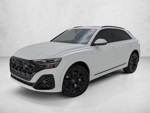 Glacier White Metallic 2025 Audi Q8 55 Premium Plus