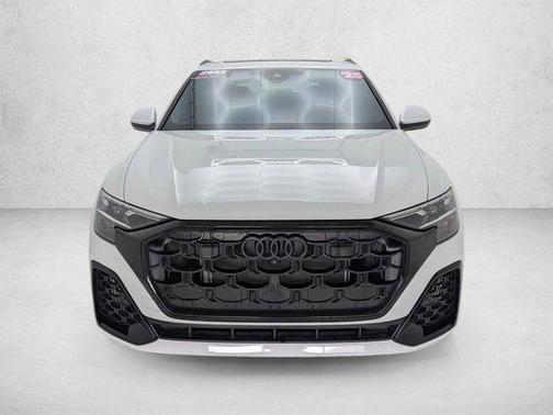 Glacier White Metallic 2025 Audi Q8 55 Premium Plus