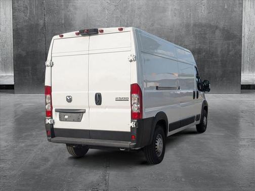 2025 RAM ProMaster 2500 Tradesman