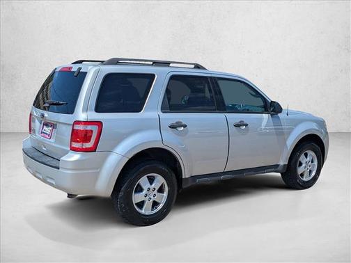 Ingot Silver Metal 2012 Ford Escape XLT