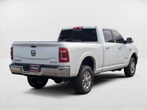 2022 RAM 2500 Laramie Crew Cab 4x4 6'4' Box