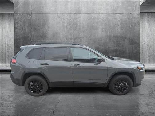 2023 Jeep Cherokee Altitude