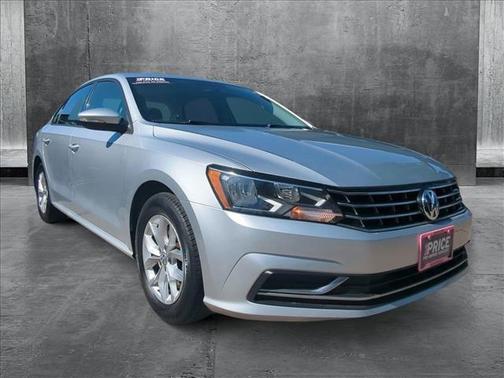 2018 Volkswagen Passat 2.0T S