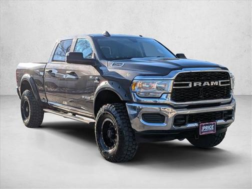 2020 RAM 2500 Tradesman Crew Cab 4X4 6'4' Box