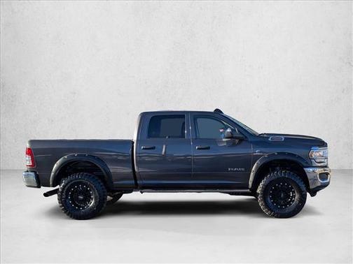 2020 RAM 2500 Tradesman Crew Cab 4X4 6'4' Box