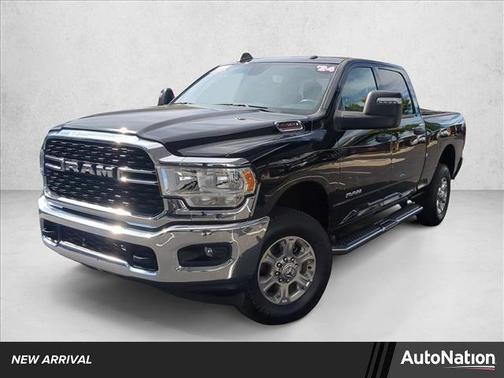 2024 RAM 2500 Big Horn Crew Cab 4x4 6'4' Box
