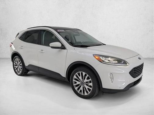 2022 Ford Escape Titanium