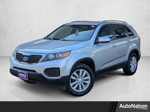 2011 Kia Sorento LX