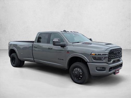 Ceramic Gray Clearcoat 2026 RAM 3500 Limited Crew Cab 4x4 8' Box