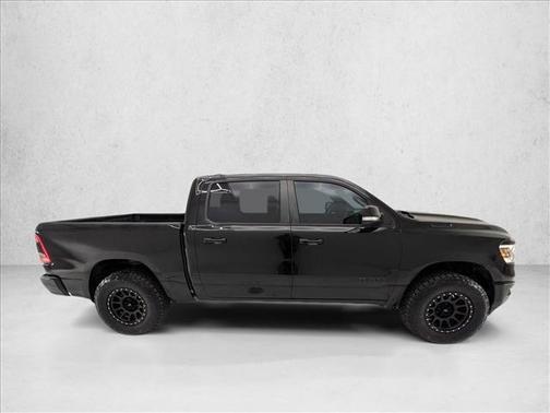 Diamond Black Crystal Pearlcoat 2019 RAM 1500 Big Horn