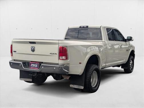 2018 RAM 3500 Laramie Crew Cab 4x4 8' Box