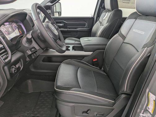 2026 RAM 3500 Laramie Crew Cab 4x4 6'4' Box