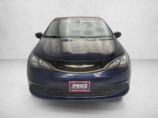 2020 Chrysler Voyager LX