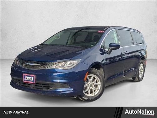 2020 Chrysler Voyager LX