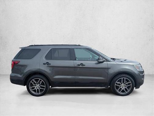 Shadow Black [Black] 2018 Ford Explorer Sport