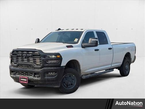 2026 RAM 2500 Tradesman Crew Cab 4x4 8' Box