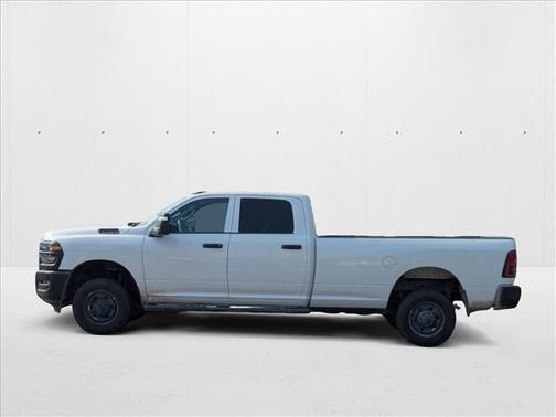 2026 RAM 2500 Tradesman Crew Cab 4x4 8' Box
