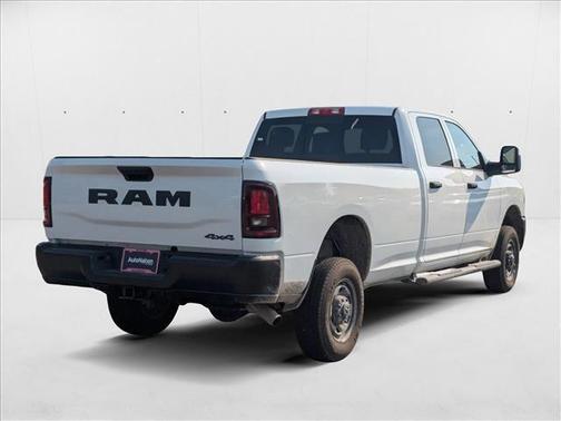 2026 RAM 2500 Tradesman Crew Cab 4x4 8' Box