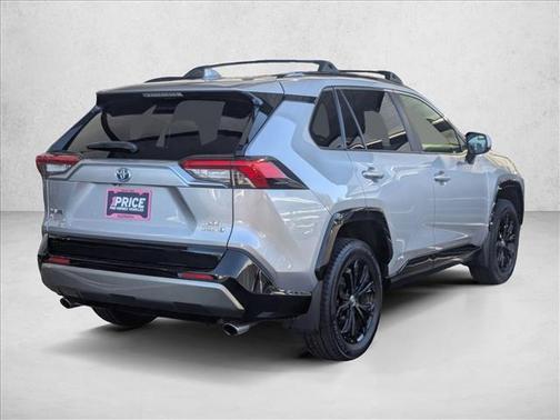 2023 Toyota RAV4 Hybrid SE