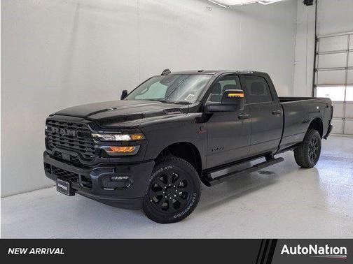 2026 RAM 2500 Big Horn Crew Cab 4x4 8' Box